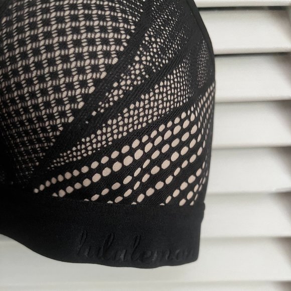 NEW with tags Lululemon Awake To Lace Bra Black / Barely Beige size 32C rare - Picture 5 of 9